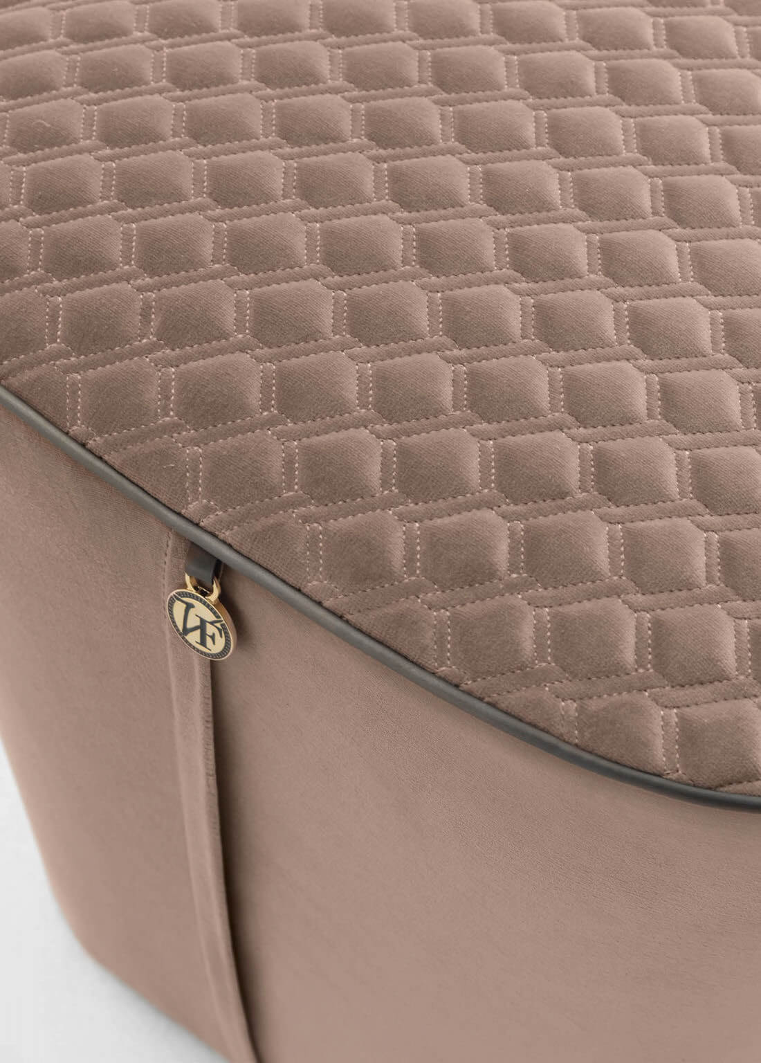 Пуф Vittoria Frigerio Cipriani